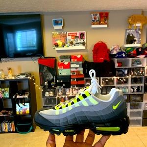 AIR MAX 95 OG (neon and gray)
